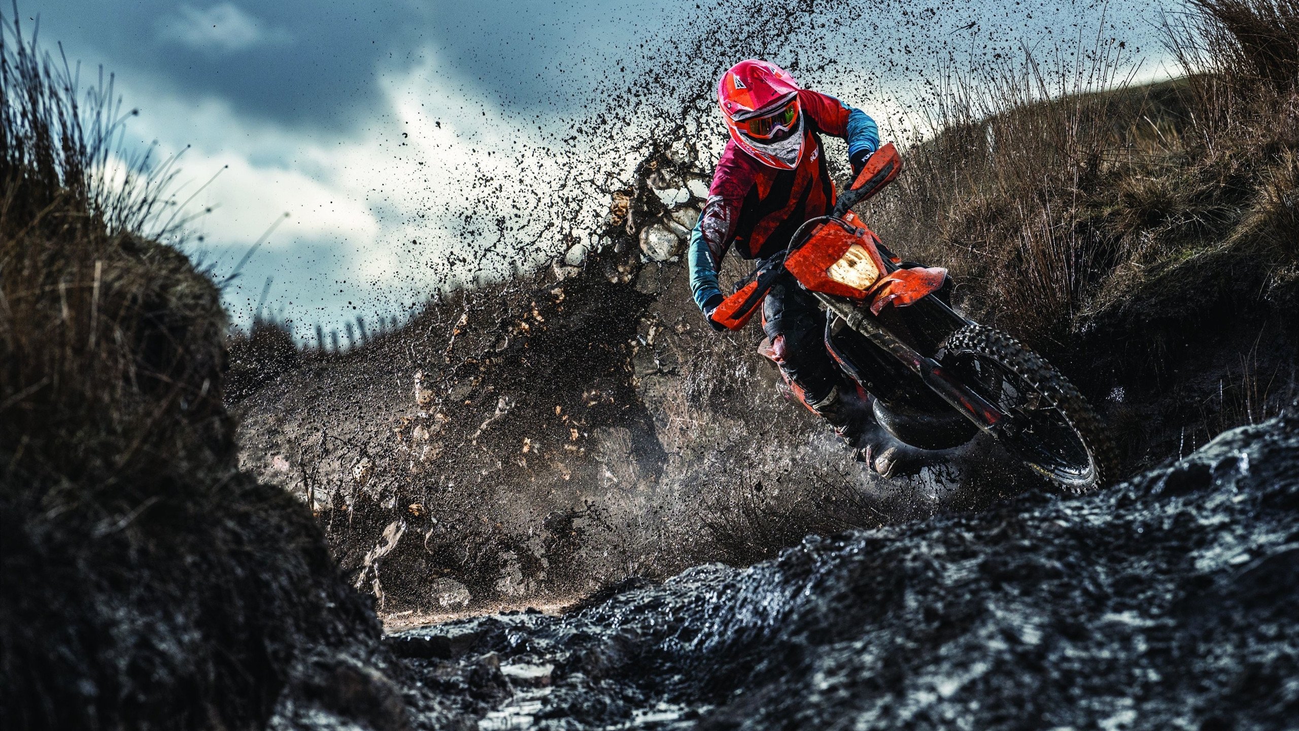 “电动冲浪:马鞍山赛场带来前所未有的水上竞速体验”